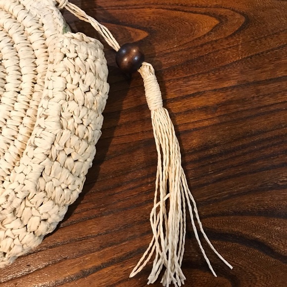 ☀️SOLID & STRIPED Rattan Handbag - Picture 3 of 9